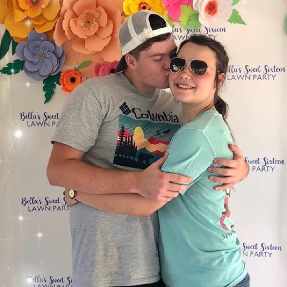 Meet your Posher, Bella